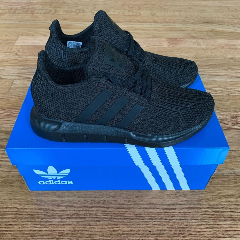 Adidas Swift Run Black Shoes